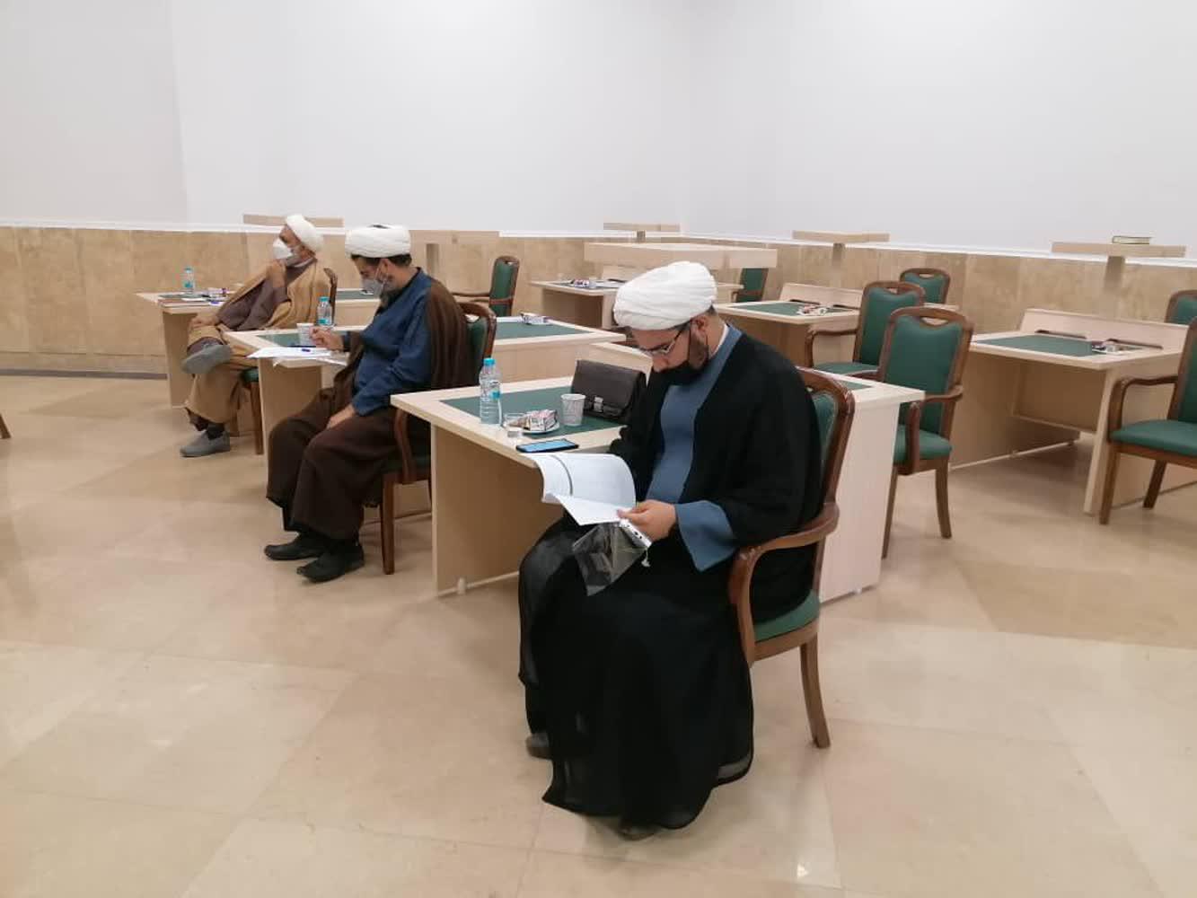 جلسه (5) شورای راهبردی نقش روحانیت در دفاع مقدس