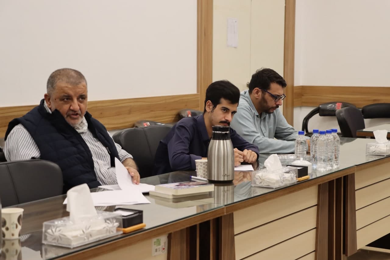 جلسه (چهارم) انجمن نویسندگان حوزوی دفاع مقدس