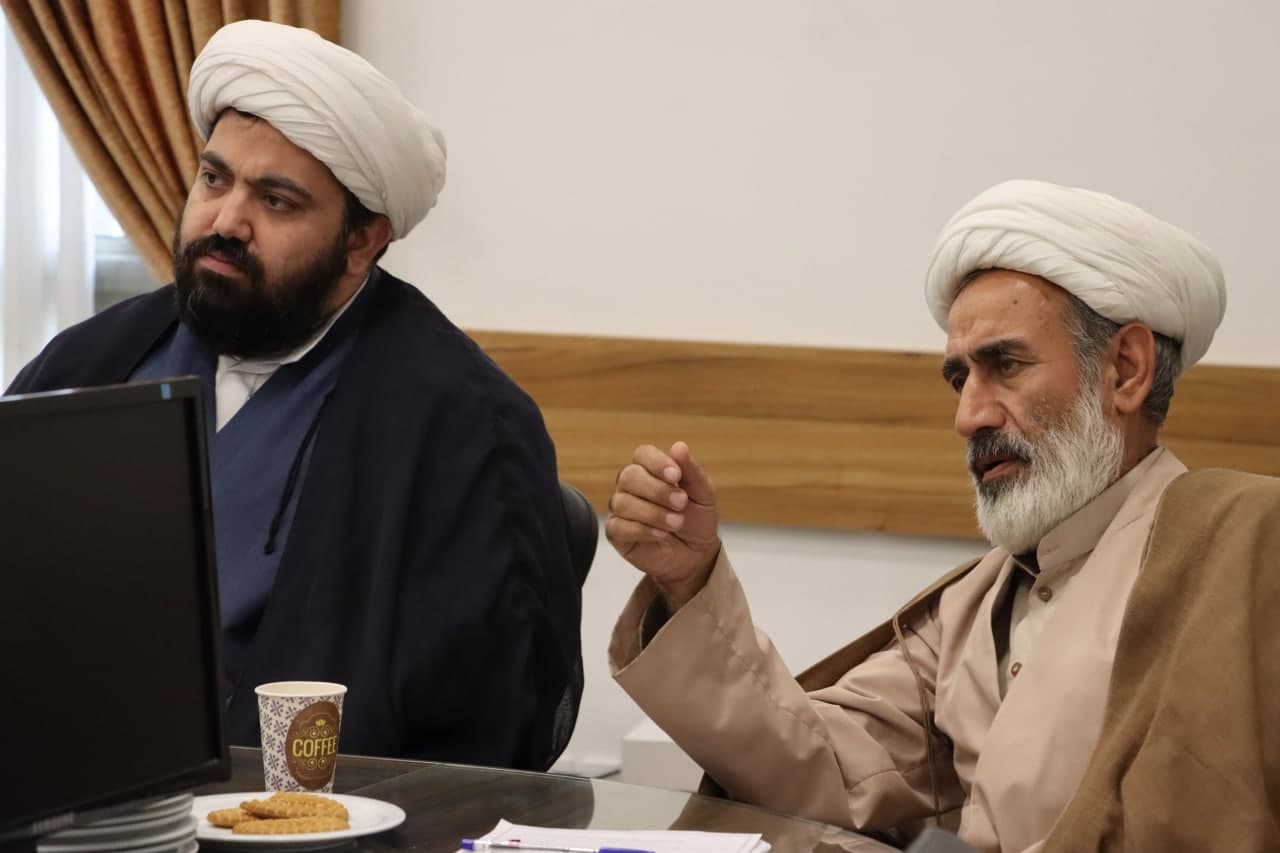 جلسه (چهارم) انجمن نویسندگان حوزوی دفاع مقدس