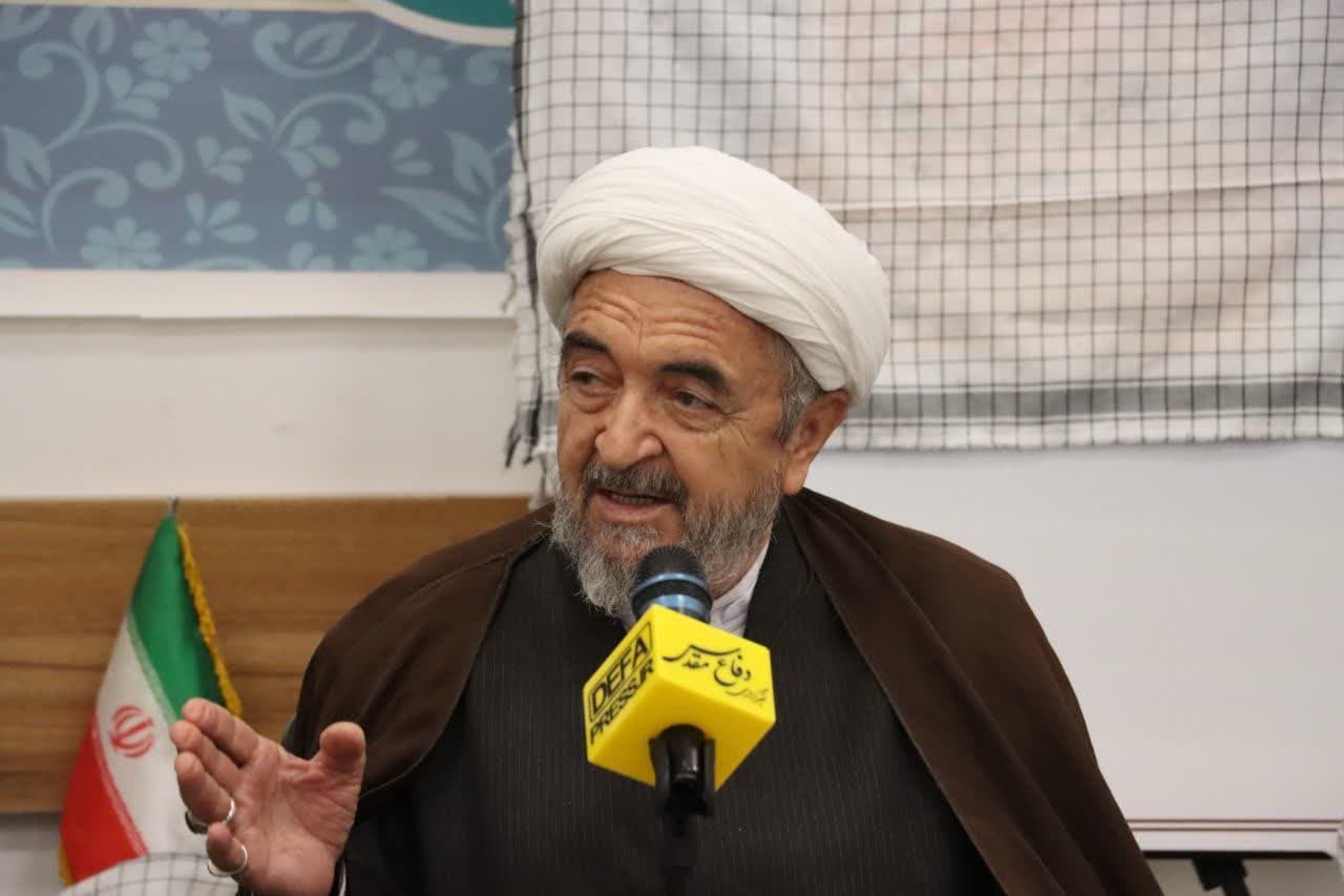 آیین رونمایی از کتاب «آموزش و تبلیغات در جبهه و جنگ»