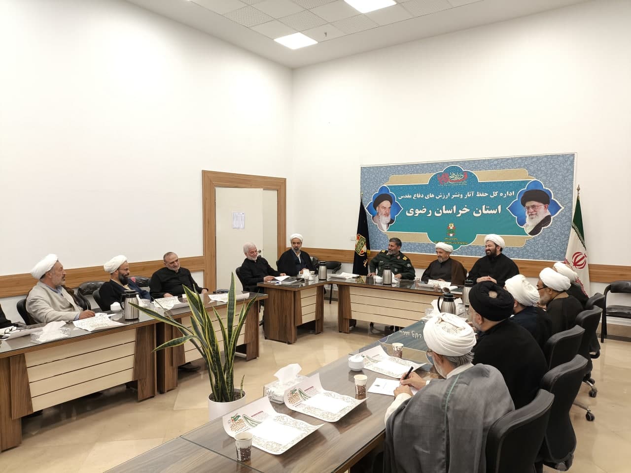 جلسه (6) شورای راهبردی نقش روحانیت در دفاع مقدس