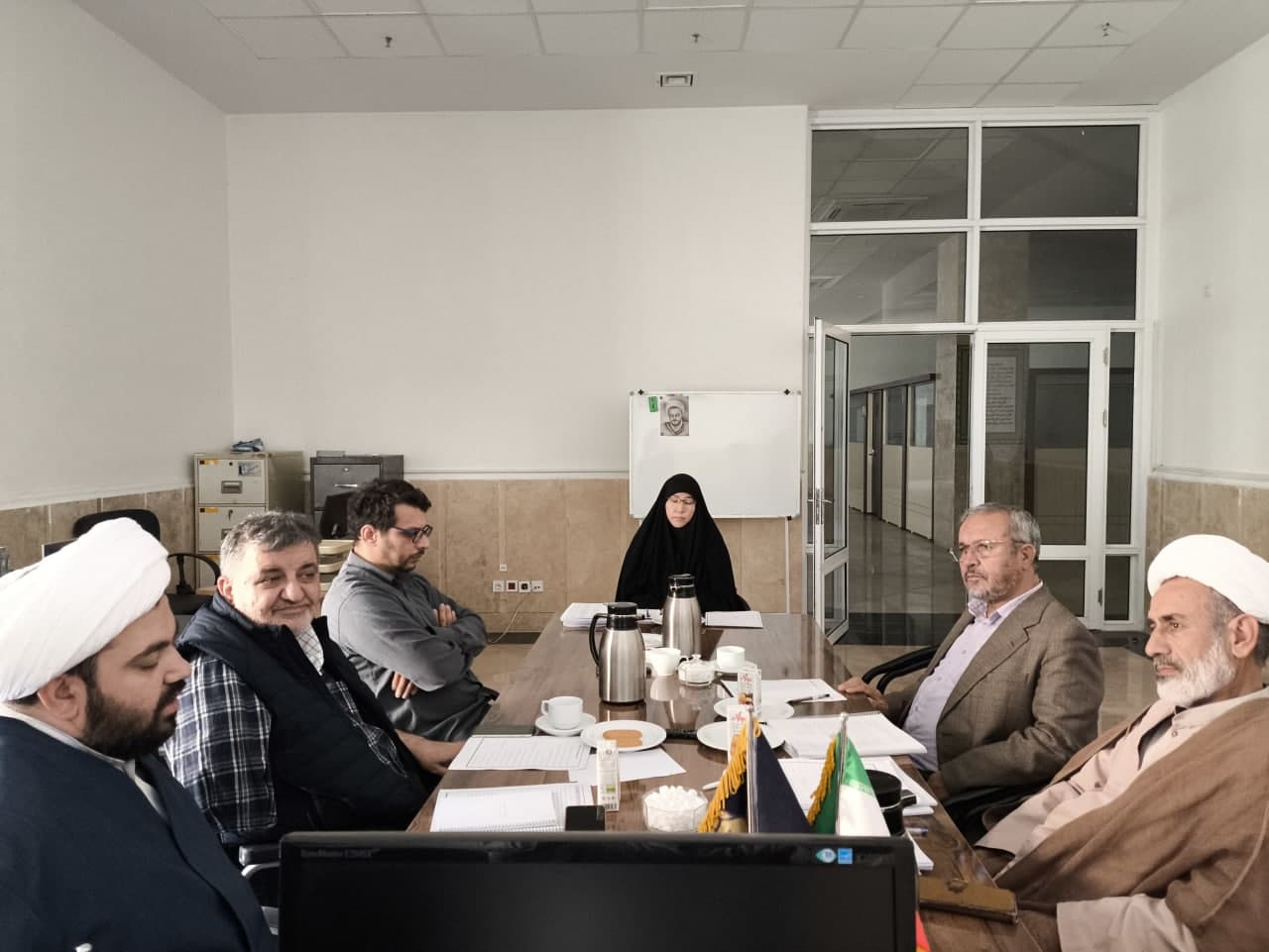 جلسه (دوم) انجمن نویسندگان حوزوی دفاع مقدس